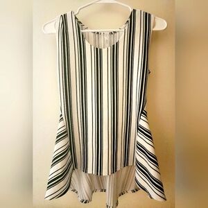 Black and white striped Fuego top sz Med